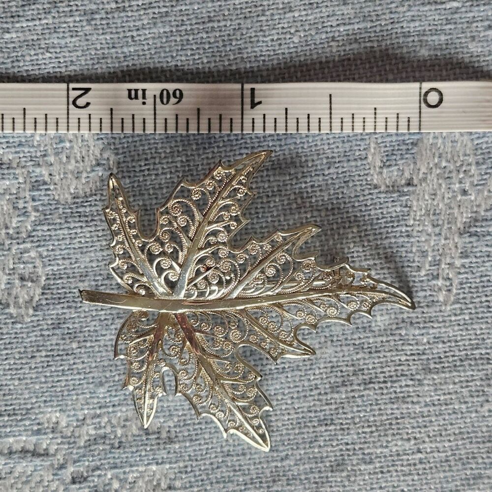 Maple Leaf Brooch Sterling Silver Filigree Pin Back Germany Vintage - Picture 6 of 6